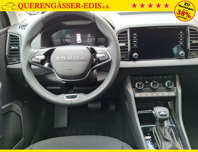 Skoda / Karoq / Schwarz / 130 Jahre + AHK / / , Beispielbilder, ggf. teilweise mit Sonderausstattung