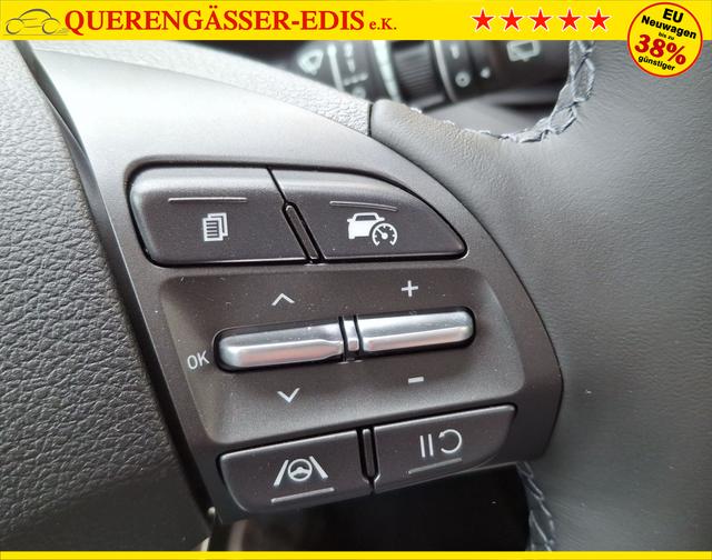 Hyundai / i30 / Schwarz / Family / / , Beispielbilder, ggf. teilweise mit Sonderausstattung