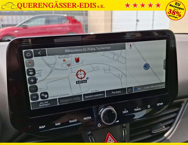 Hyundai / i30 / Schwarz / Family / / , Beispielbilder, ggf. teilweise mit Sonderausstattung