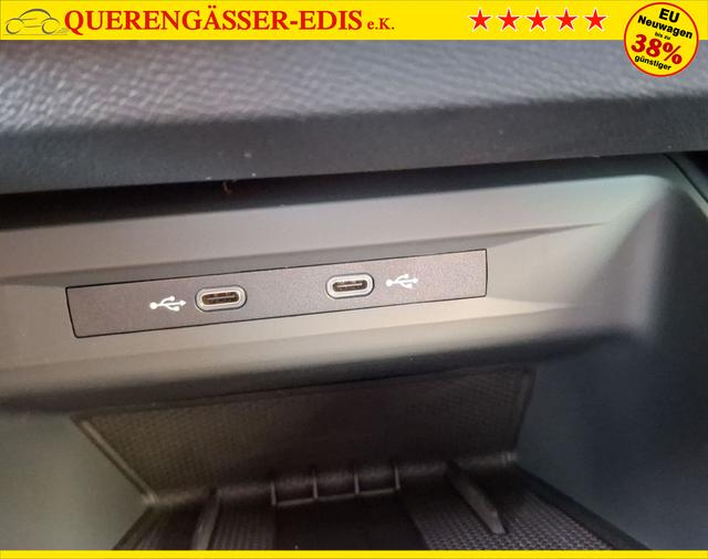 Cupra / Leon Sportstourer / Schwarz / Basis / / , Beispielbilder, ggf. teilweise mit Sonderausstattung