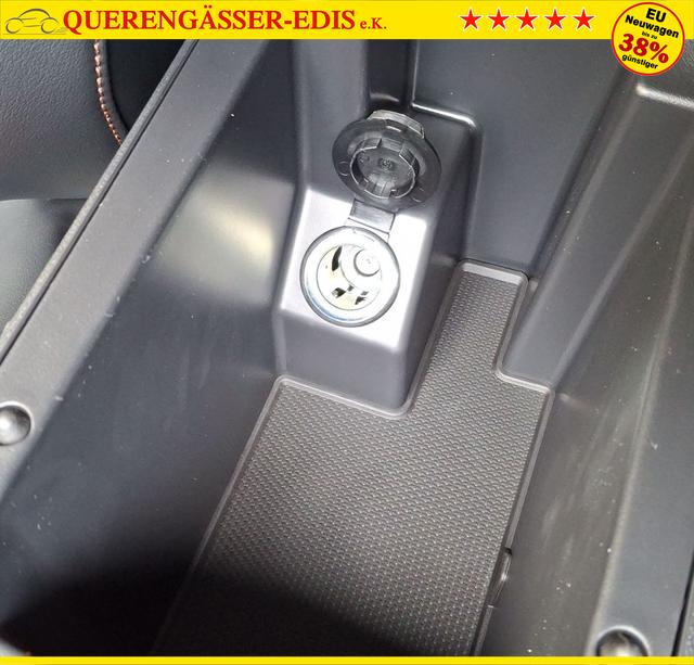 Cupra / Leon Sportstourer / Schwarz / Basis / / , Beispielbilder, ggf. teilweise mit Sonderausstattung