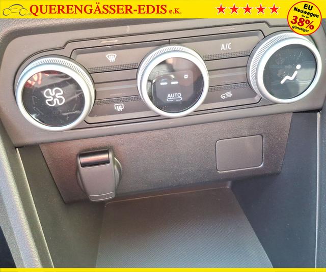 Dacia / Sandero Stepway / Grau / Expression / / , Beispielbilder, ggf. teilweise mit Sonderausstattung