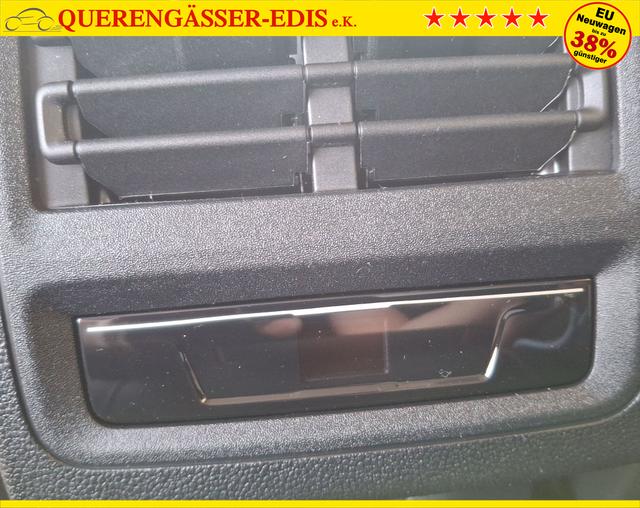Volkswagen / Golf Variant / Rot / Ltd People AHK / Red Kings / , Beispielbilder, ggf. teilweise mit Sonderausstattung