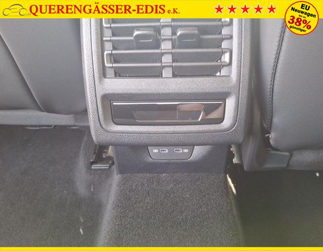 Volkswagen / Golf Variant / Rot / Ltd People AHK / Red Kings / , Beispielbilder, ggf. teilweise mit Sonderausstattung