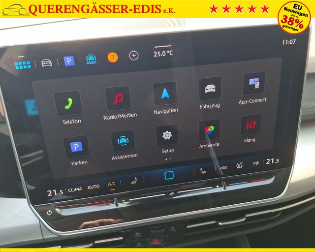 Volkswagen / Golf Variant / Rot / Ltd People AHK / Red Kings / , Beispielbilder, ggf. teilweise mit Sonderausstattung