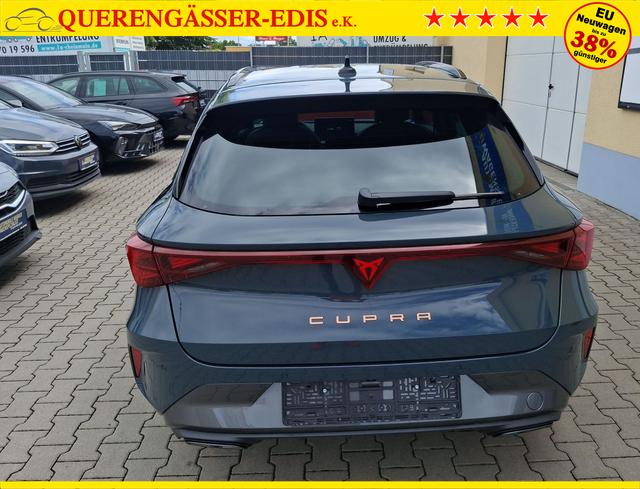 Cupra / Leon Sportstourer / Blau / Basis / / , Beispielbilder, ggf. teilweise mit Sonderausstattung