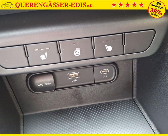 Kia / Sportage / Grün / Edition 30 / / , Beispielbilder, ggf. teilweise mit Sonderausstattung