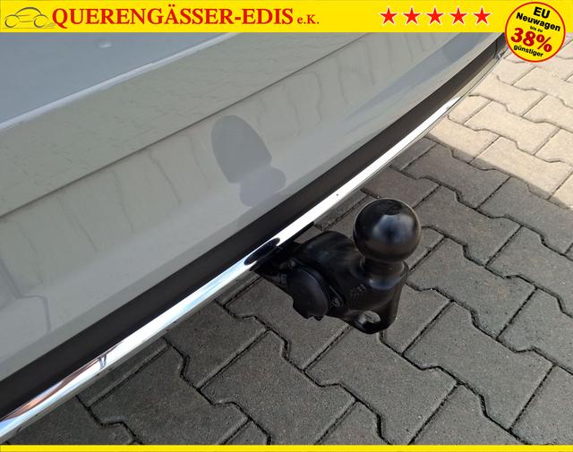 Skoda / Karoq / Grau / Sportline +AHK / / , Beispielbilder, ggf. teilweise mit Sonderausstattung