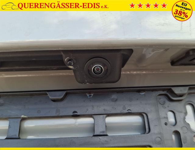 Skoda / Karoq / Grau / Sportline +AHK / / , Beispielbilder, ggf. teilweise mit Sonderausstattung