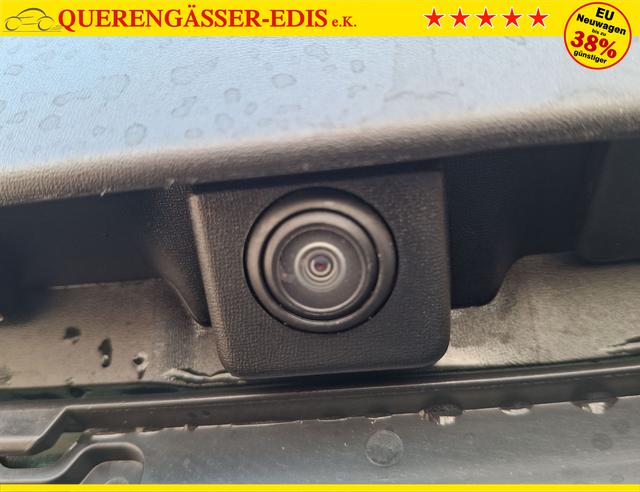 Dacia / Duster / Grün / Journey / / , Beispielbilder, ggf. teilweise mit Sonderausstattung