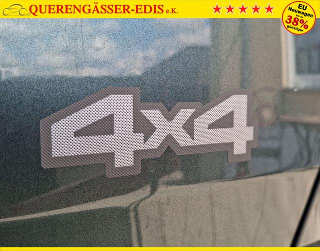 Dacia / Duster / Grün / Journey / / , Beispielbilder, ggf. teilweise mit Sonderausstattung