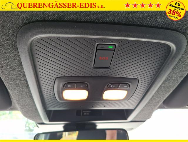 Dacia / Duster / Grün / Journey / / , Beispielbilder, ggf. teilweise mit Sonderausstattung