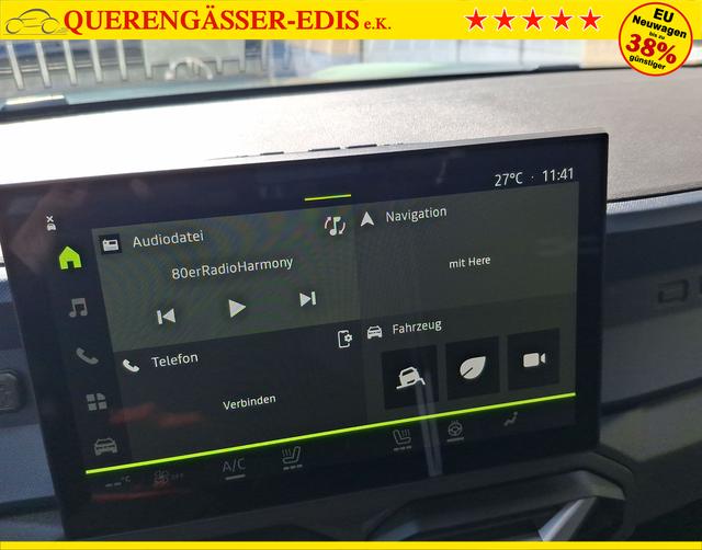 Dacia / Duster / Grün / Journey / / , Beispielbilder, ggf. teilweise mit Sonderausstattung