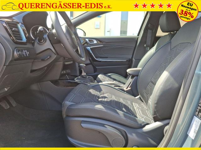 Kia / Ceed / Grün / Edition 30 / / , Beispielbilder, ggf. teilweise mit Sonderausstattung