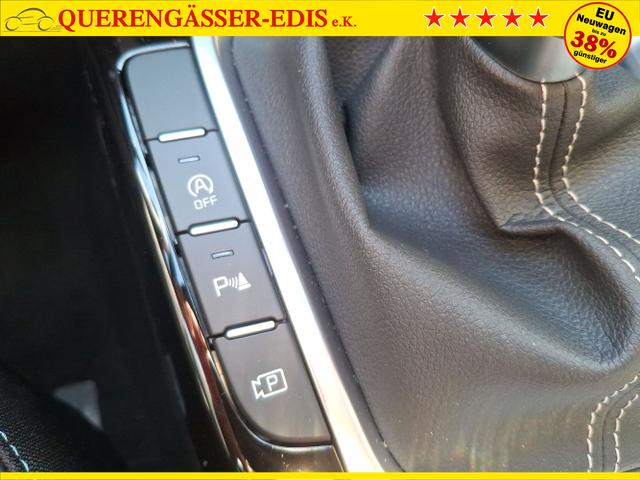 Kia / Ceed / Grün / Edition 30 / / , Beispielbilder, ggf. teilweise mit Sonderausstattung