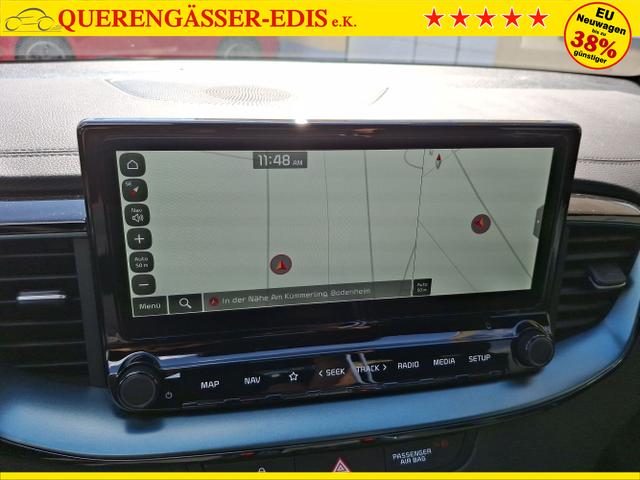 Kia / Ceed / Grün / Edition 30 / / , Beispielbilder, ggf. teilweise mit Sonderausstattung