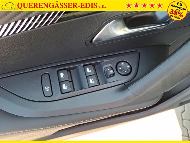 Peugeot / 2008 / Silber / Allure / Selektion Grey / , Beispielbilder, ggf. teilweise mit Sonderausstattung