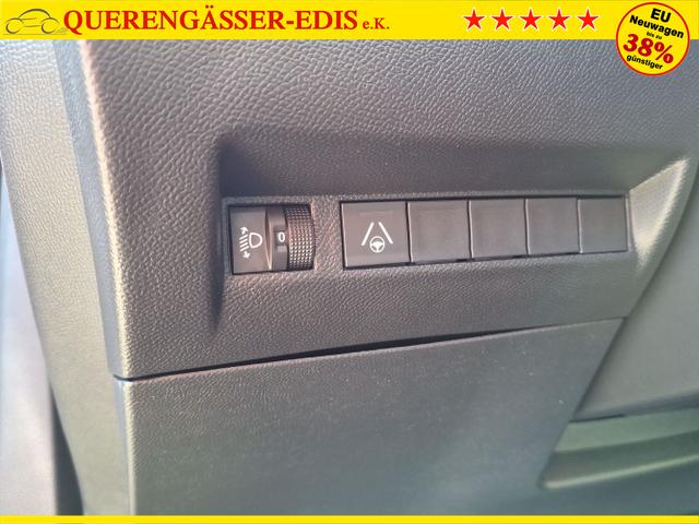 Peugeot / 2008 / Silber / Allure / Selektion Grey / , Beispielbilder, ggf. teilweise mit Sonderausstattung