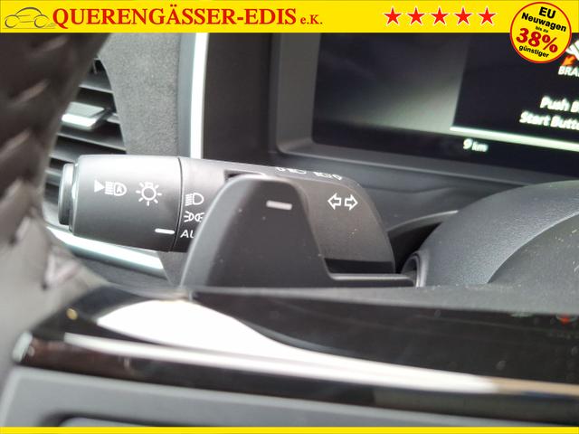 Nissan / Qashqai / Rot / Tekna+ / / , Beispielbilder, ggf. teilweise mit Sonderausstattung
