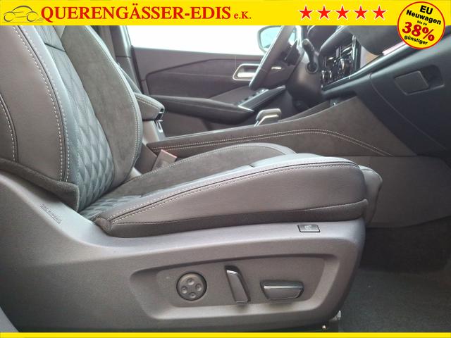 Nissan / Qashqai / Rot / Tekna+ / / , Beispielbilder, ggf. teilweise mit Sonderausstattung