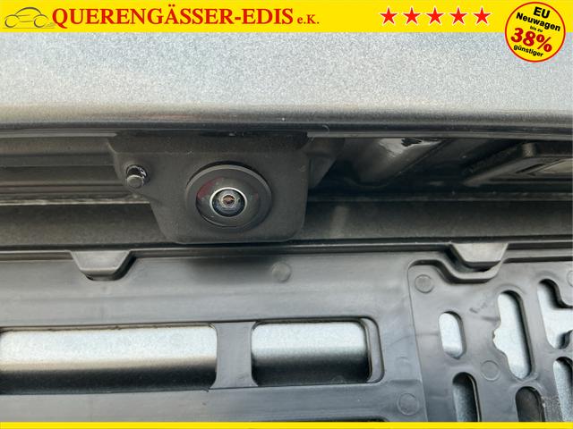 Skoda / Karoq / Grau / Sportline / Graphite Grau / , Beispielbilder, ggf. teilweise mit Sonderausstattung