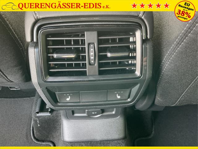 Skoda / Karoq / Grau / Sportline / Graphite Grau / , Beispielbilder, ggf. teilweise mit Sonderausstattung