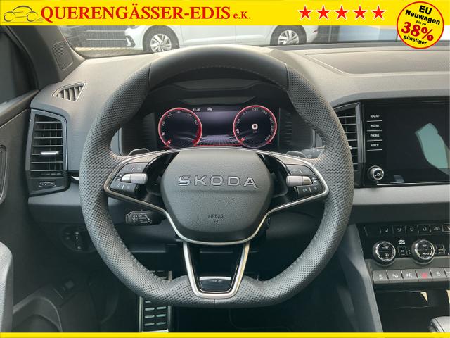 Skoda / Karoq / Grau / Sportline / Graphite Grau / , Beispielbilder, ggf. teilweise mit Sonderausstattung