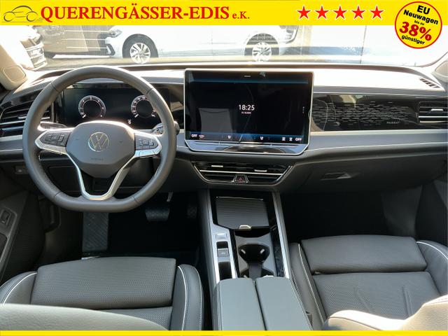 Volkswagen / Passat Variant / Grün / Elegance+AHK / Maripositgrün / , Beispielbilder, ggf. teilweise mit Sonderausstattung