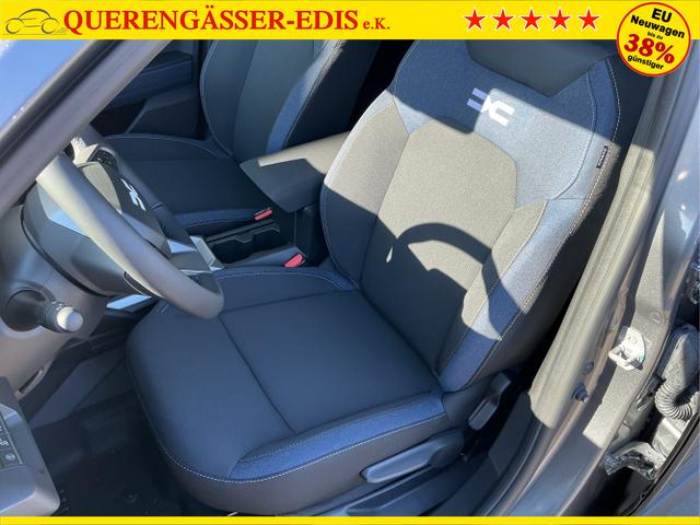 Dacia / Duster / Grau / Journey / Graphite Grau / , Beispielbilder, ggf. teilweise mit Sonderausstattung