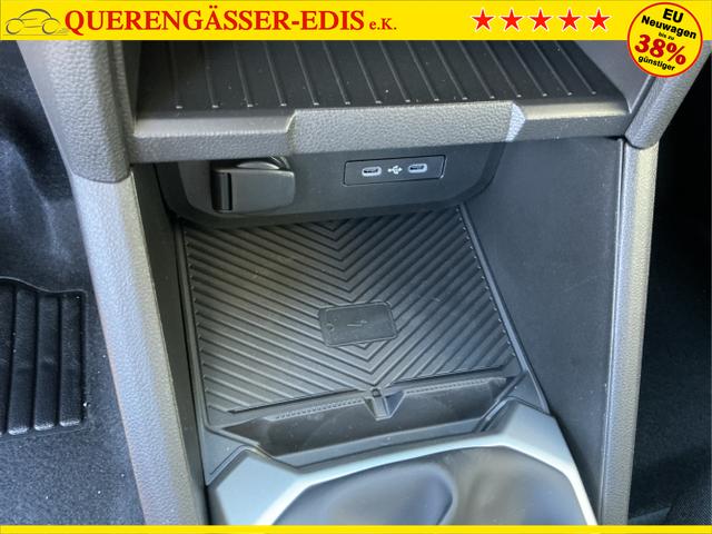 Dacia / Duster / Grau / Journey / Graphite Grau / , Beispielbilder, ggf. teilweise mit Sonderausstattung