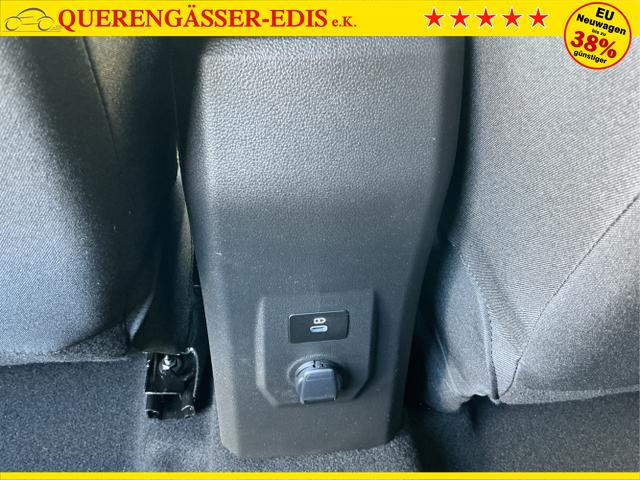 Dacia / Jogger / Grün / Extreme 7 Sitzer / Zeder Green / , Beispielbilder, ggf. teilweise mit Sonderausstattung