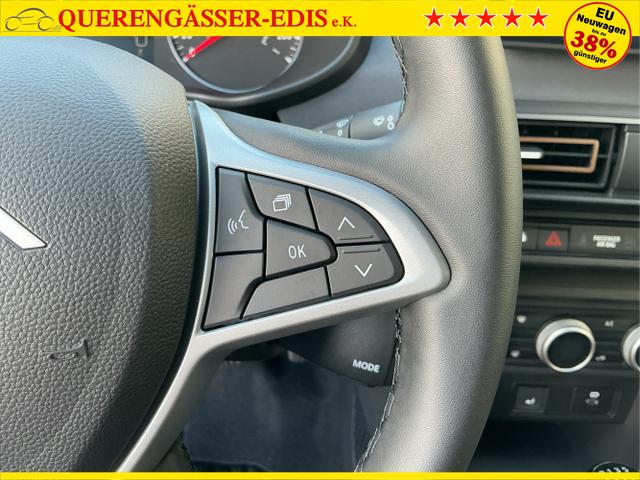 Dacia / Jogger / Grün / Extreme 7 Sitzer / Zeder Green / , Beispielbilder, ggf. teilweise mit Sonderausstattung