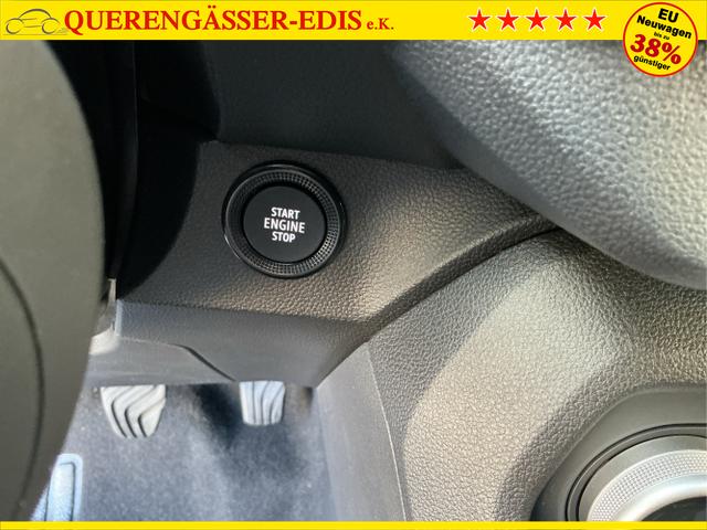 Dacia / Jogger / Grün / Extreme 7 Sitzer / Zeder Green / , Beispielbilder, ggf. teilweise mit Sonderausstattung
