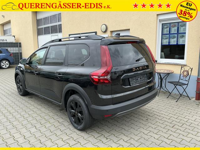 Dacia / Jogger / Schwarz / Extreme 5 Sitzer / Black Nacr&eacute; / , Beispielbilder, ggf. teilweise mit Sonderausstattung