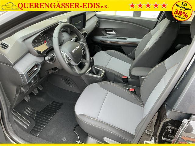 Dacia / Jogger / Schwarz / Extreme 5 Sitzer / Black Nacr&eacute; / , Beispielbilder, ggf. teilweise mit Sonderausstattung