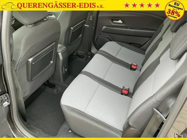 Dacia / Jogger / Schwarz / Extreme 5 Sitzer / Black Nacr&eacute; / , Beispielbilder, ggf. teilweise mit Sonderausstattung