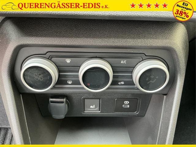 Dacia / Jogger / Schwarz / Extreme 5 Sitzer / Black Nacr&eacute; / , Beispielbilder, ggf. teilweise mit Sonderausstattung