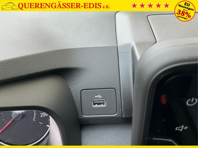 Dacia / Jogger / Schwarz / Extreme 5 Sitzer / Black Nacr&eacute; / , Beispielbilder, ggf. teilweise mit Sonderausstattung