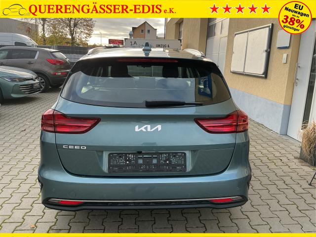 Kia / Ceed / Grau / Spin / Yucca Steel Grey / , Beispielbilder, ggf. teilweise mit Sonderausstattung