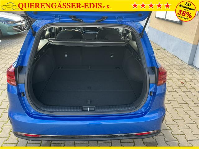 Kia / Ceed / Blau / Spin / Blue Flame / , Beispielbilder, ggf. teilweise mit Sonderausstattung