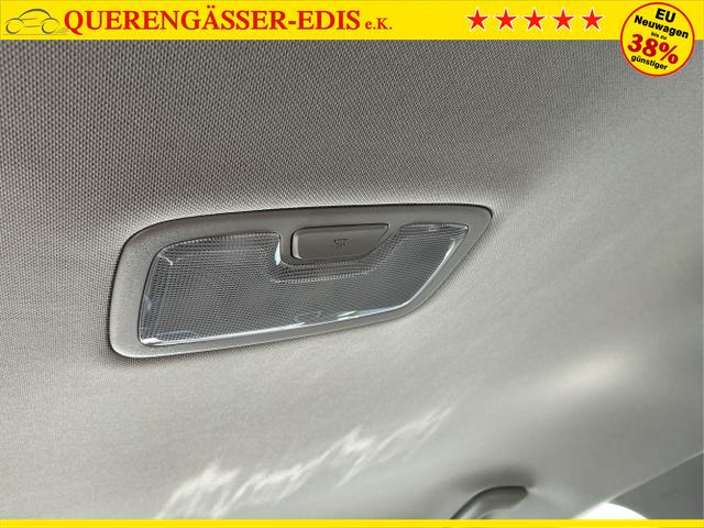 Kia / Ceed / Blau / Spin / Blue Flame / , Beispielbilder, ggf. teilweise mit Sonderausstattung