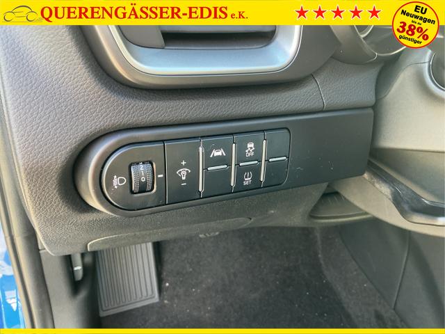 Kia / Ceed / Blau / Spin / Blue Flame / , Beispielbilder, ggf. teilweise mit Sonderausstattung