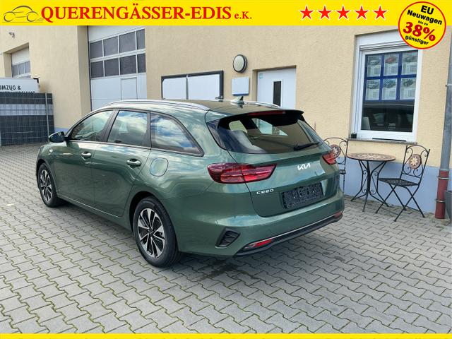 Kia / Ceed / Grün / Spin / Xperience Green / , Beispielbilder, ggf. teilweise mit Sonderausstattung