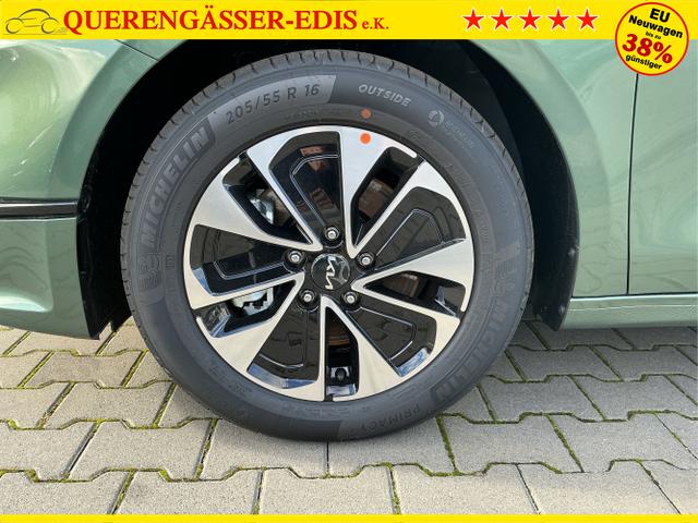 Kia / Ceed / Grün / Spin / Xperience Green / , Beispielbilder, ggf. teilweise mit Sonderausstattung