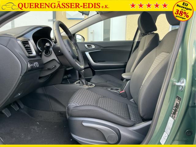Kia / Ceed / Grün / Spin / Xperience Green / , Beispielbilder, ggf. teilweise mit Sonderausstattung