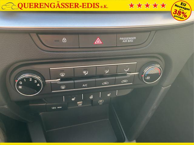 Kia / Ceed / Grün / Spin / Xperience Green / , Beispielbilder, ggf. teilweise mit Sonderausstattung