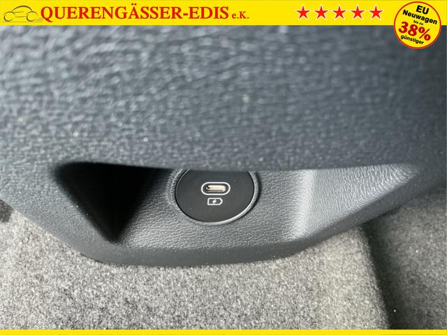 Kia / Ceed / Grün / Spin / Xperience Green / , Beispielbilder, ggf. teilweise mit Sonderausstattung