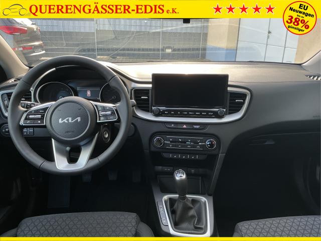 Kia / Ceed / Grün / Spin / Xperience Green / , Beispielbilder, ggf. teilweise mit Sonderausstattung