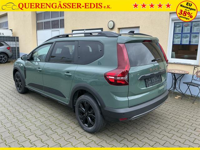 Dacia / Jogger / Grün / Extreme / Dusty Green / , Beispielbilder, ggf. teilweise mit Sonderausstattung