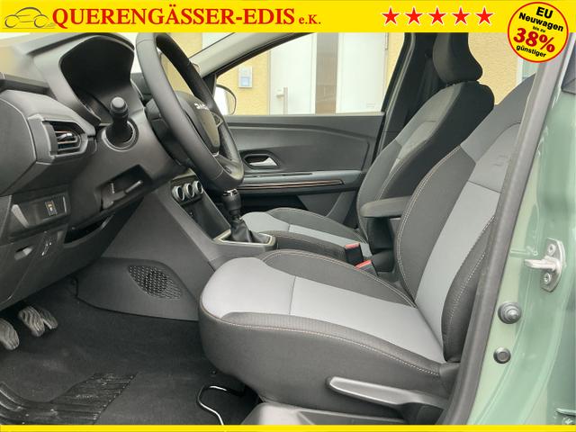 Dacia / Jogger / Grün / Extreme / Dusty Green / , Beispielbilder, ggf. teilweise mit Sonderausstattung